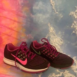 Nike runners woman’s 9